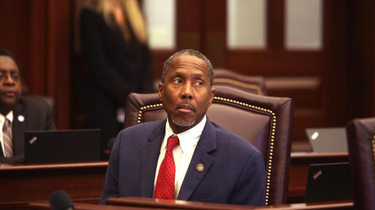 Florida Senator Darryl Rouson on the floor of the Florida Senate, March 8, 2017