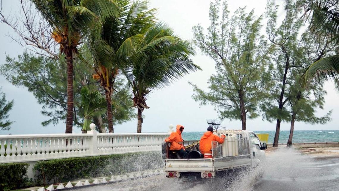 ‘Never been this afraid’: Hurricane Matthew targets Bahamas