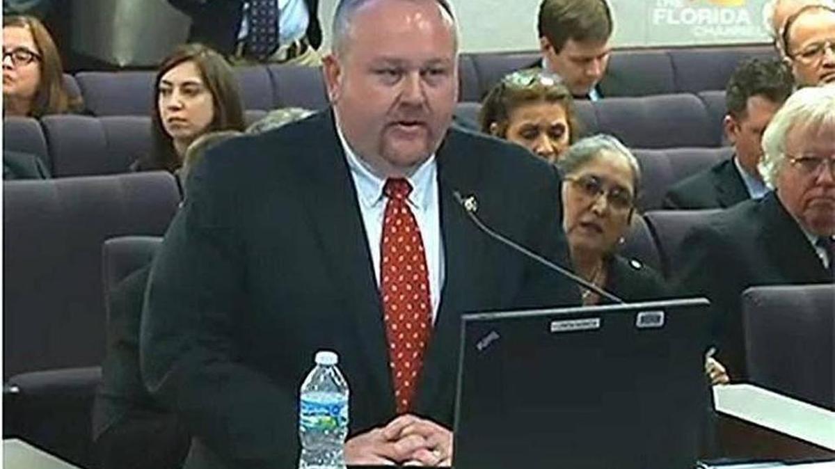 Department of Corrections Inspector General Jeffery Beasley speaking at a Senate committee in March 2015.