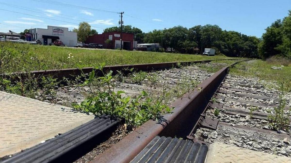 A greenway trail system, the Willow-Ellenton Trail, would run parallel to the Parrish Palmetto rail corridor.