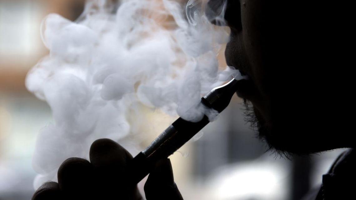 Nelson, Rubio urged to support safer vaping products, and keeping them out of kids’ hands