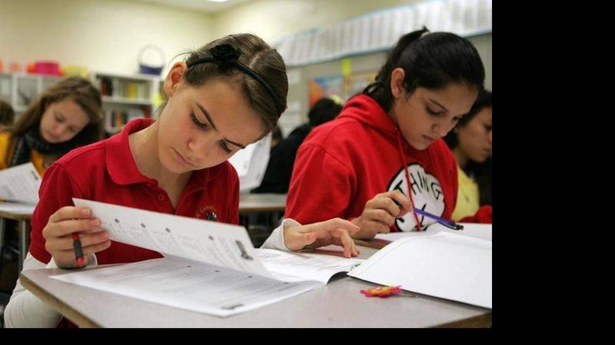 Language arts students at Carver Middle School in Miami-Dade County prepare for the state assessments. Across Florida, parents are pushing back on standardized tests. Some say schoolchildren are taking too many exams. Others have concerns about the quality of the tests, and the way the results are being used. CHARLOTTE SOUTHERN THE MIAMI HERALD