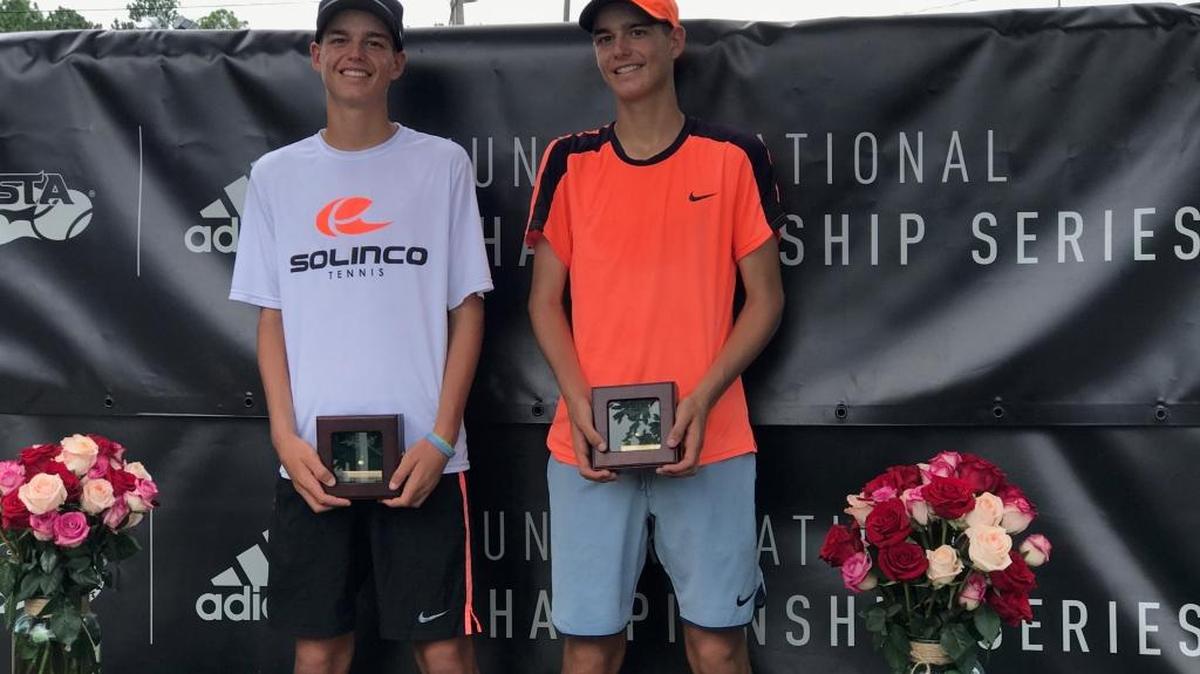 Connor Krug, left, and twin brother Jake Krug won the USTA Boys’ 14 national doubles title last weekend in Mobile, Ala.