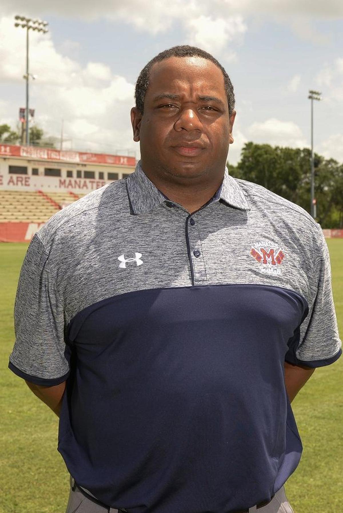 Manatee coach Yusuf Shakir