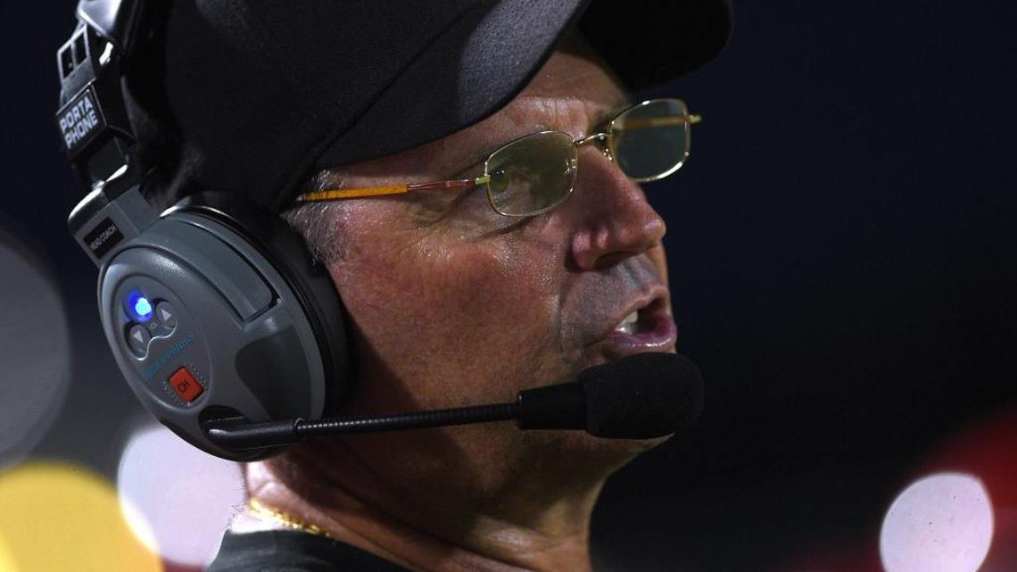 Palmetto falls to Venice, needs victory in Week 11 to earn playoff berth