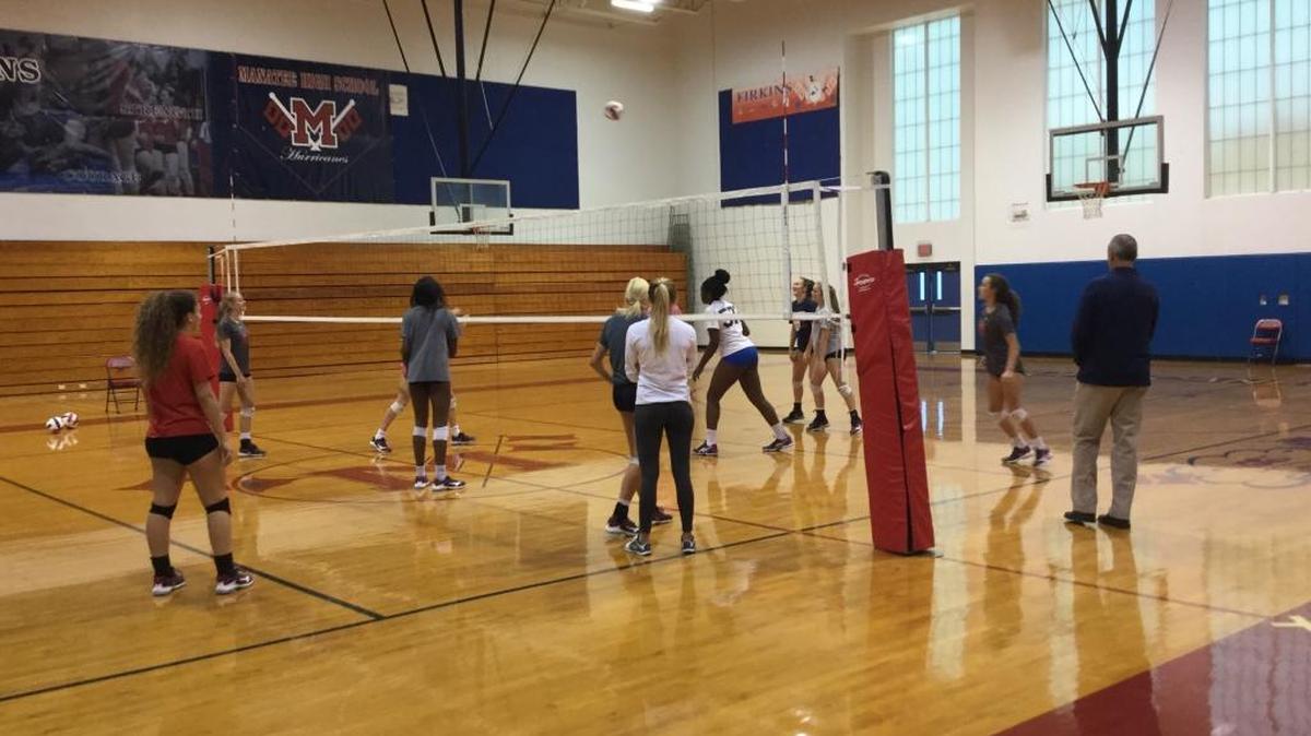 Manatee’s volleyball team practices at the high school Monday in preparation for Wednesday’s regional semifinal rematch with Venice High.