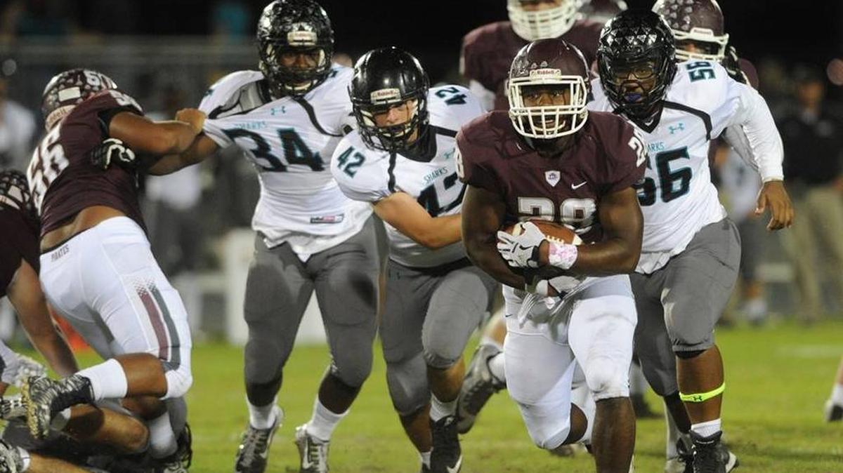 Deshaun Fenwick scored three touchdowns and ran for 148 yards during Braden River’s 42-14 win against Cape Coral Ida Baker on Friday.