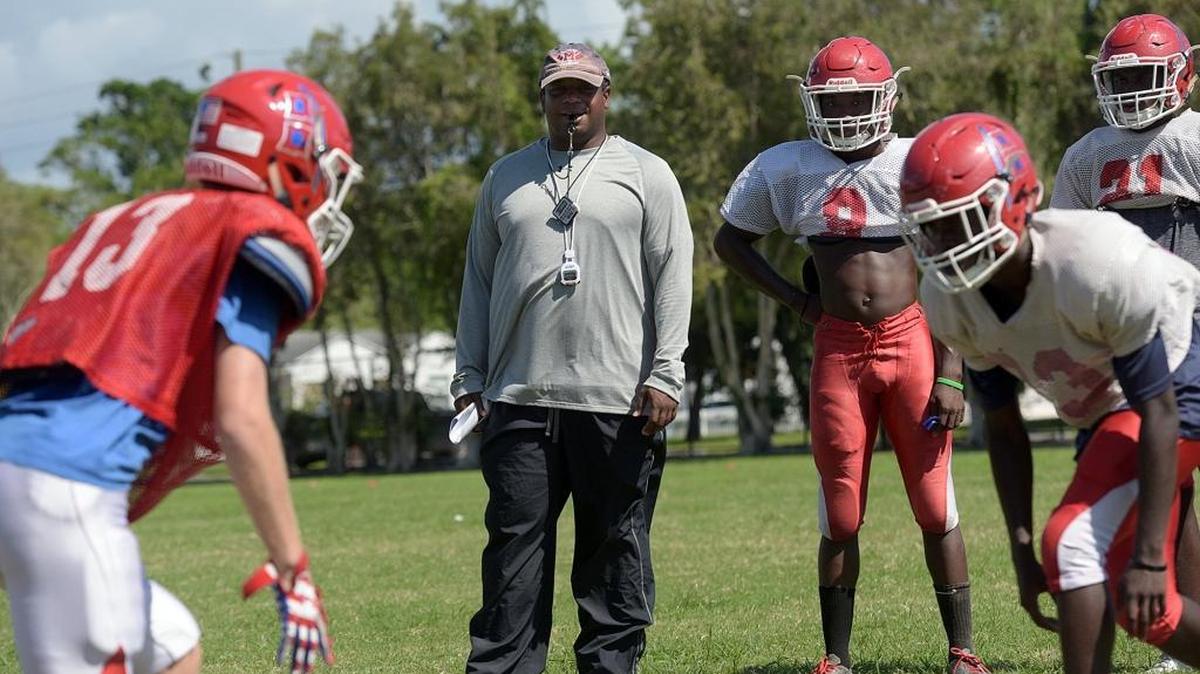 Having won a state championship while at Tallahassee Lincoln, new Manatee head coach Yusuf Shakir is well-versed in leading a program that enters every season with lofty expecations.