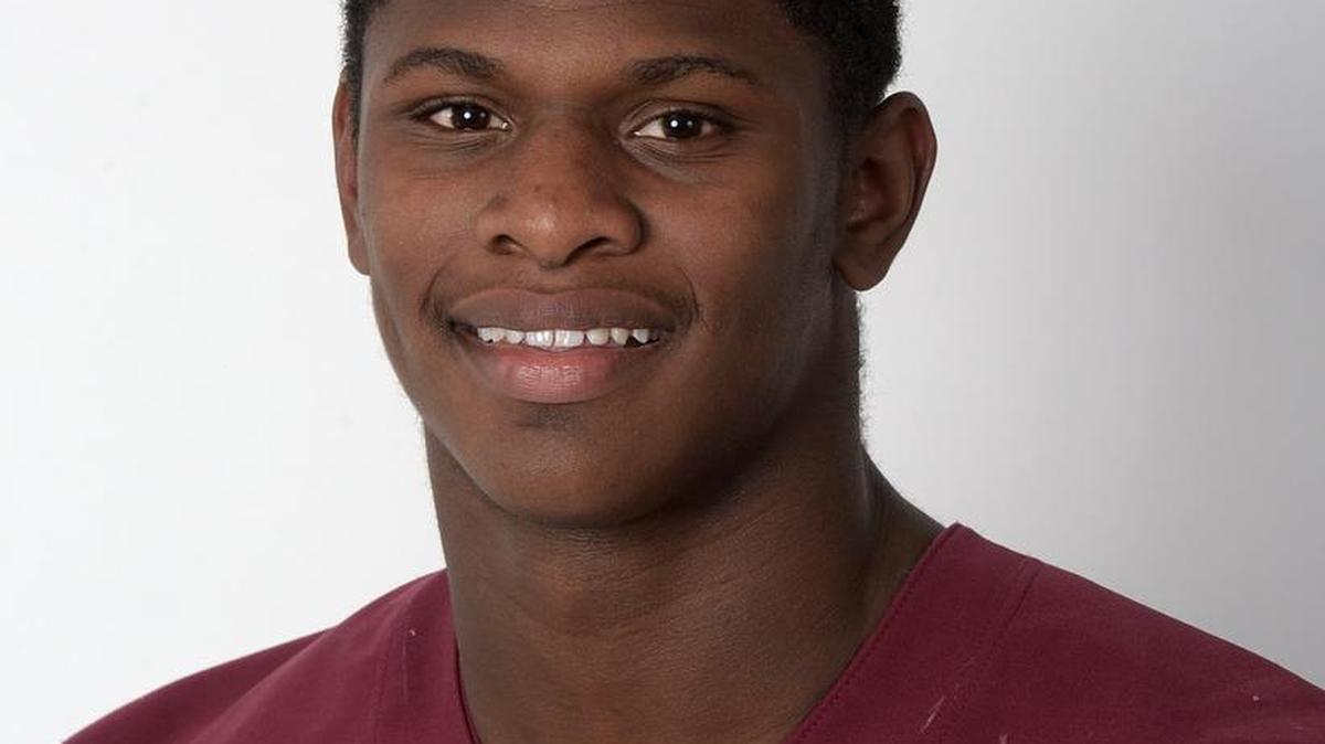 Braden River High’s Deshaun Fenwick is early enrolling at South Carolina in January. FILE PHOTO.