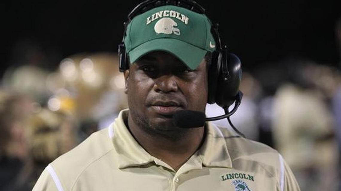 Manatee High football players react to Yusuf Shakir’s hiring