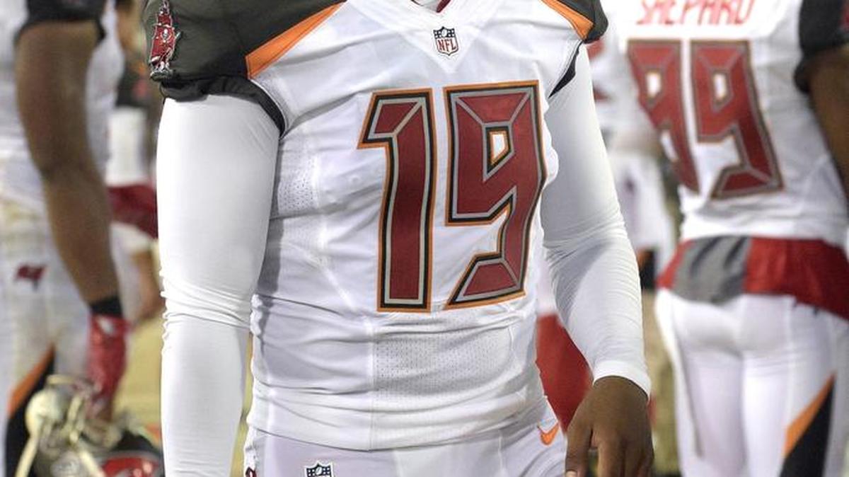 Tampa Bay Buccaneers kicker Roberto Aguayo (19) reacts on the sideline during the second half of Saturday’s preseason game against the Jacksonville Jaguars in Jacksonville. The Buccaneers won 27-21.