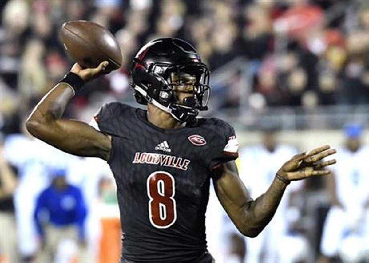 Louisville quarterback Lamar Jackson, who won the 2016 Heisman Trophy, torched the Seminoles for five touchdowns – four rushing and one passing – in a 63-20 rout of FSU last season.