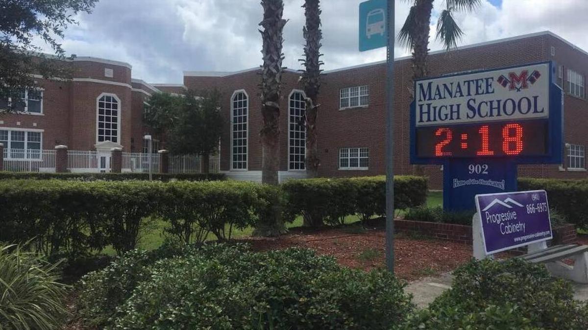 Manatee High School main entrance