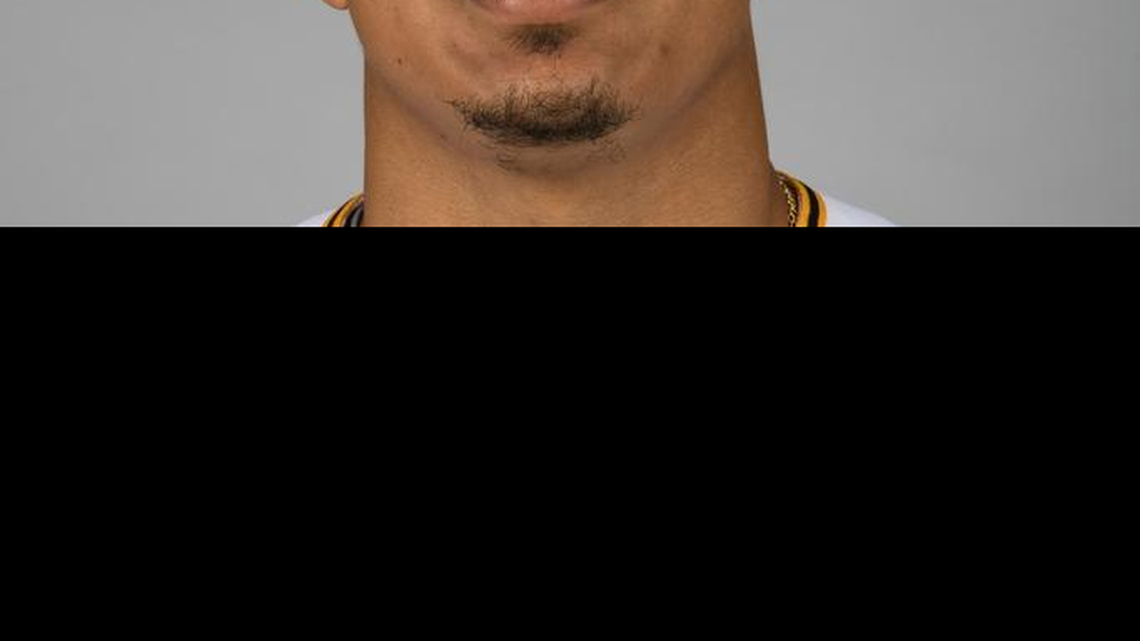 Osuna extends red-hot start