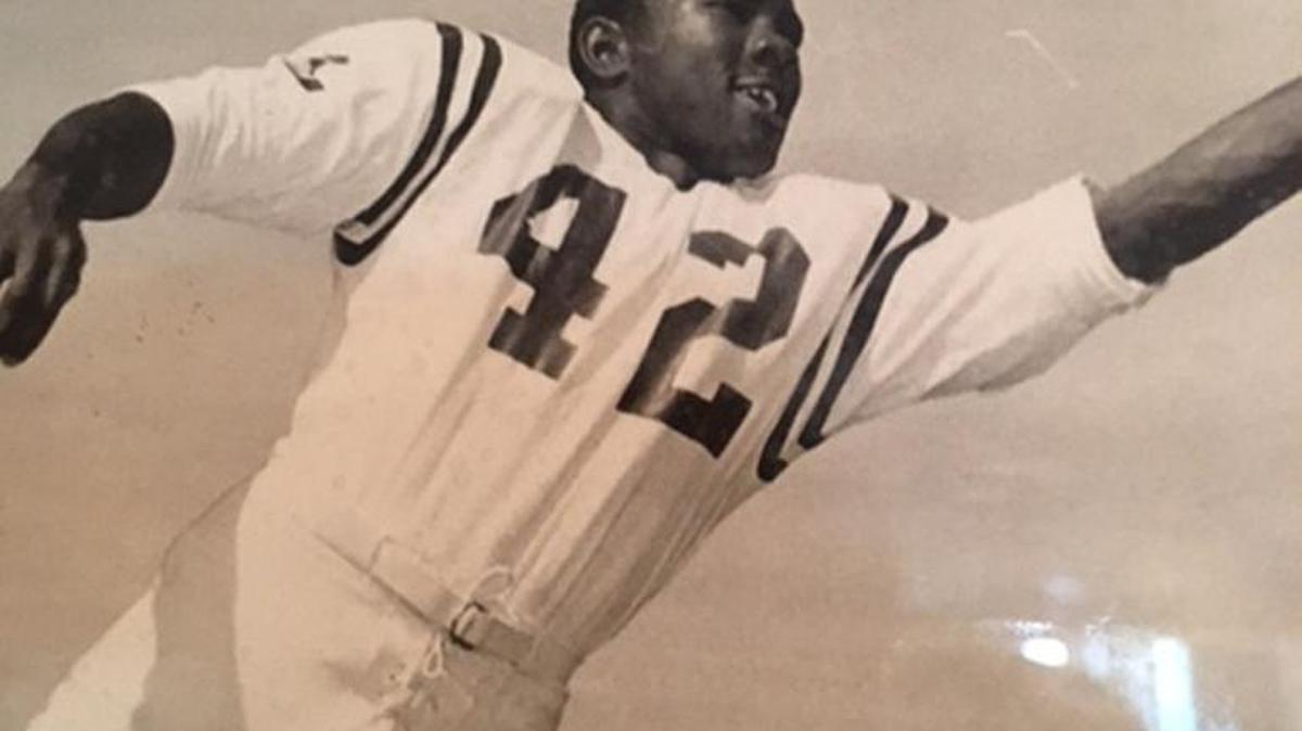 Lincoln Memorial High running back Eugene Hart is shown during his senior season in 1967.