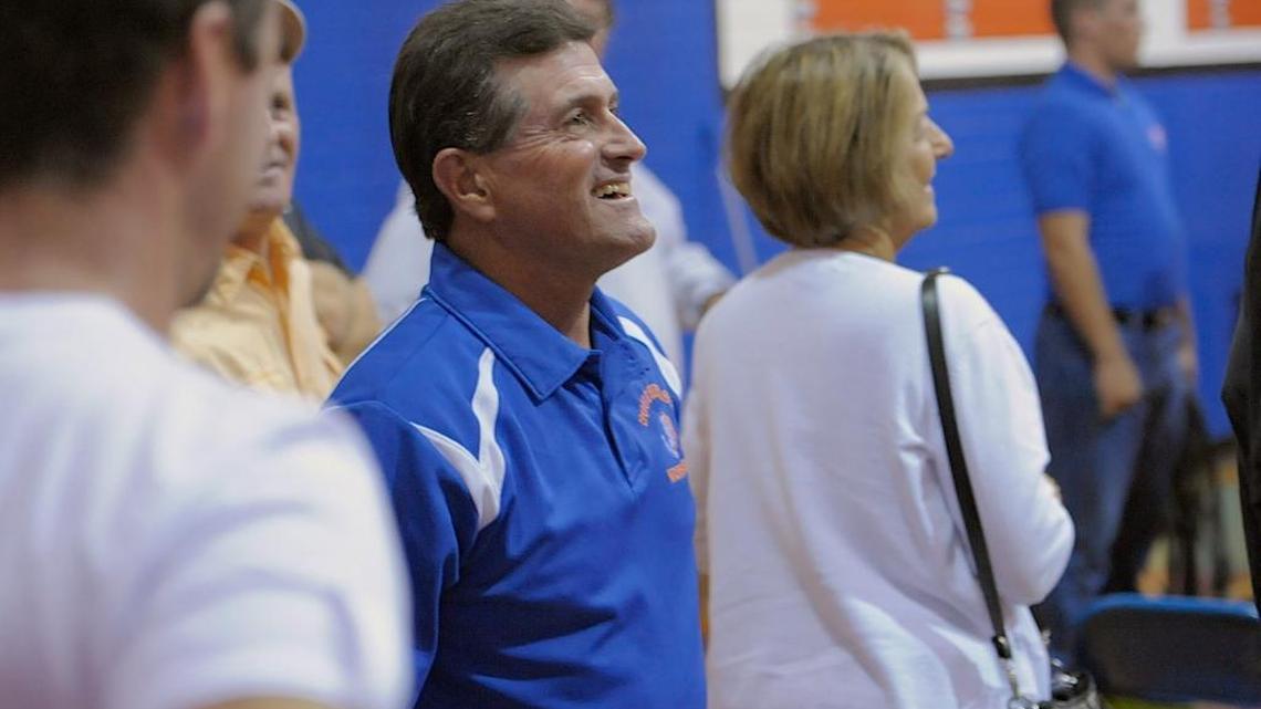 A long legacy leads former Southeast wrestling coach Bob Thomas to Hall of Fame