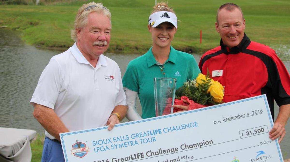 Nelly Korda, center, is approximately $1,500 out of the top 10 on the Symetra Tour money list with three events to go: one in Arkansas and two in Florida. She will earn her LPGA Tour card if she finishes in the top 10.